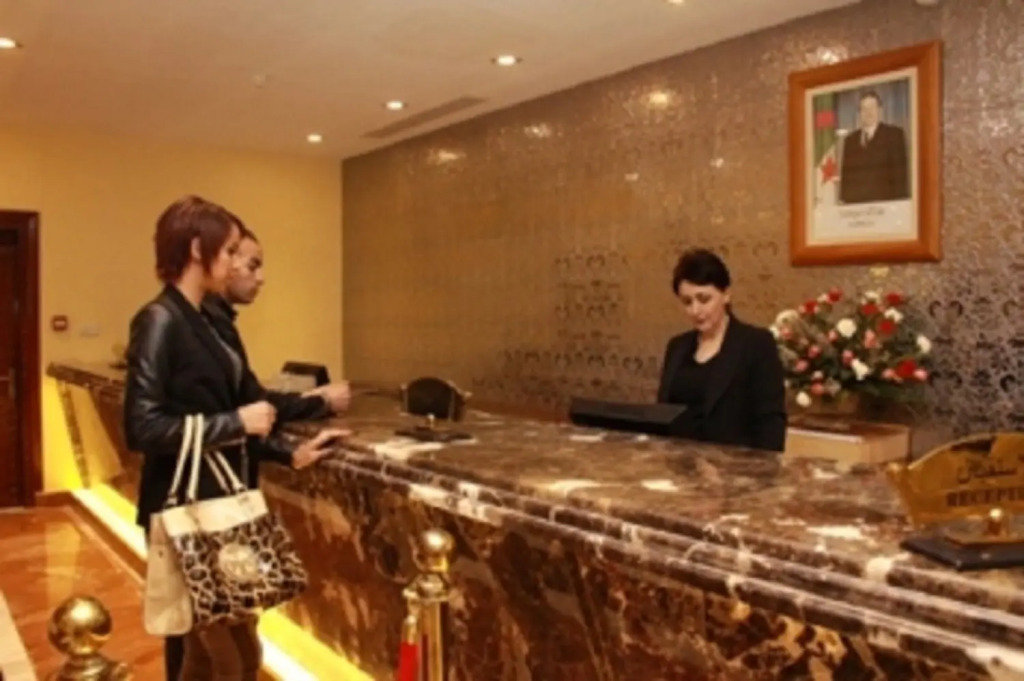 Oasis Hotel