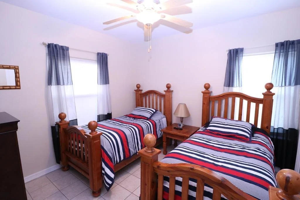 Los Cabos III Condominiums