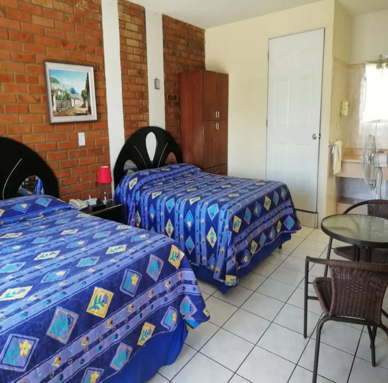 Marianas Petit Hotel