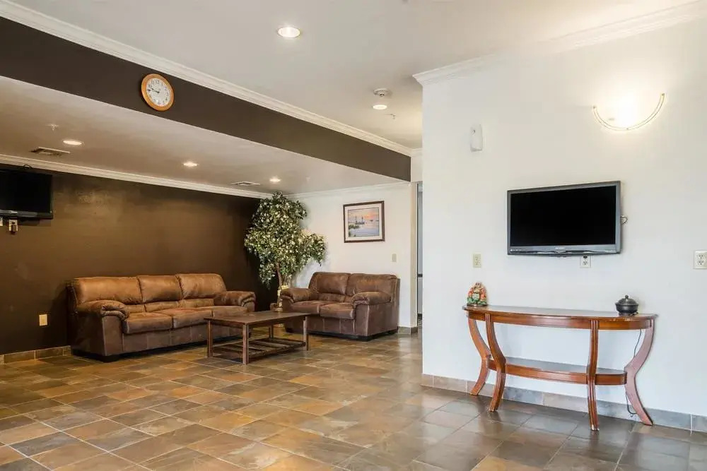 OYO Townhouse Sulphur, la Extended Stay