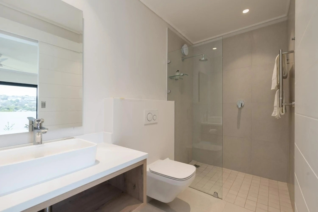 Sunset Villa - Luxury Villa 150m from the beach