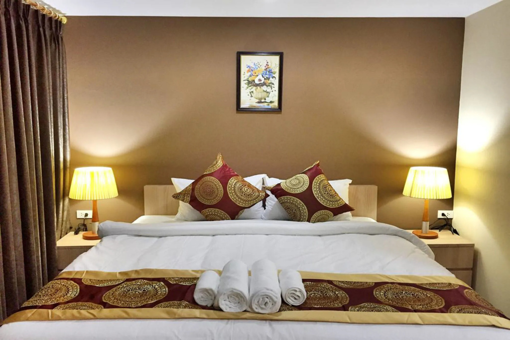 Top High Airport Link Hotel, Bangkok