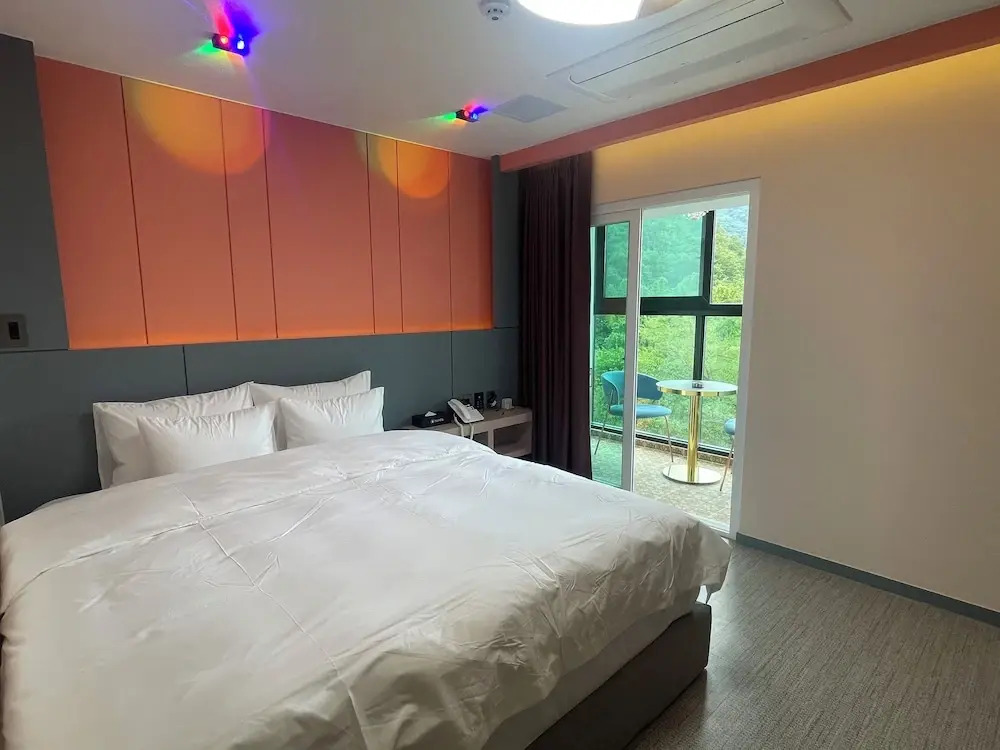 peach motel