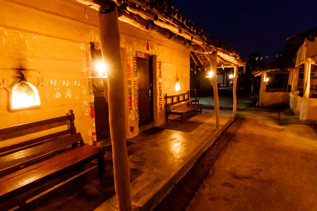 Tharu 20for7 Holiday House