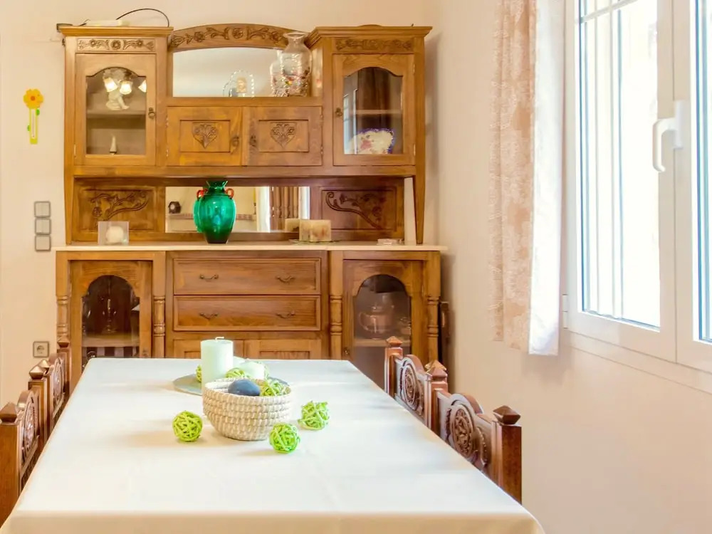 Beautiful Villa With Pool and Tennis Court at Agia Pelagia NW