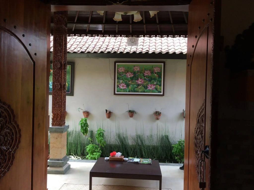 Uma Dewi Guest House
