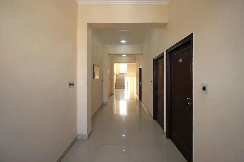 OYO 7769 Hotel Atithi