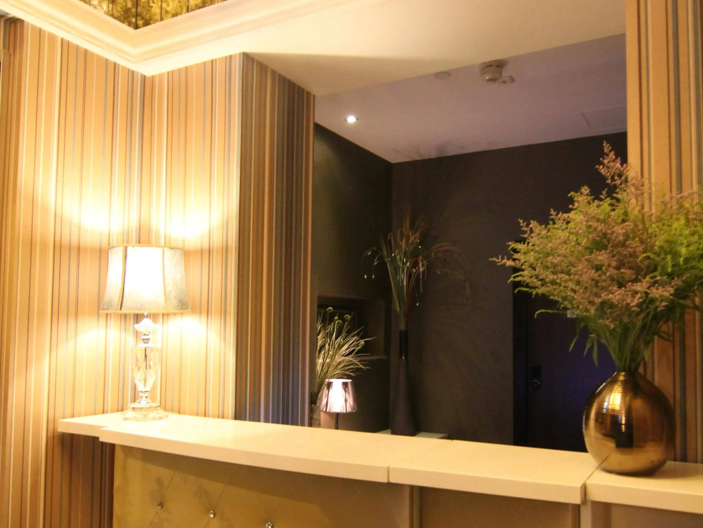 The Ten Hotel
