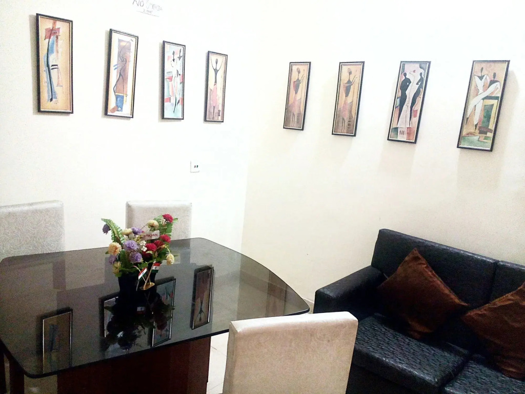 Jo Rooms