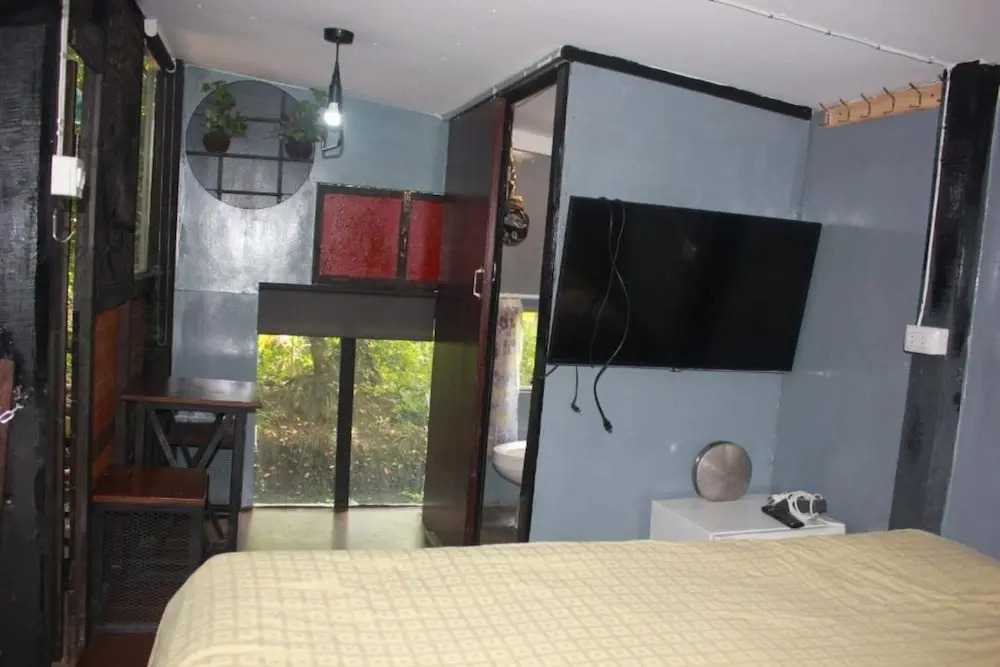 ABSTheCafe Hostel