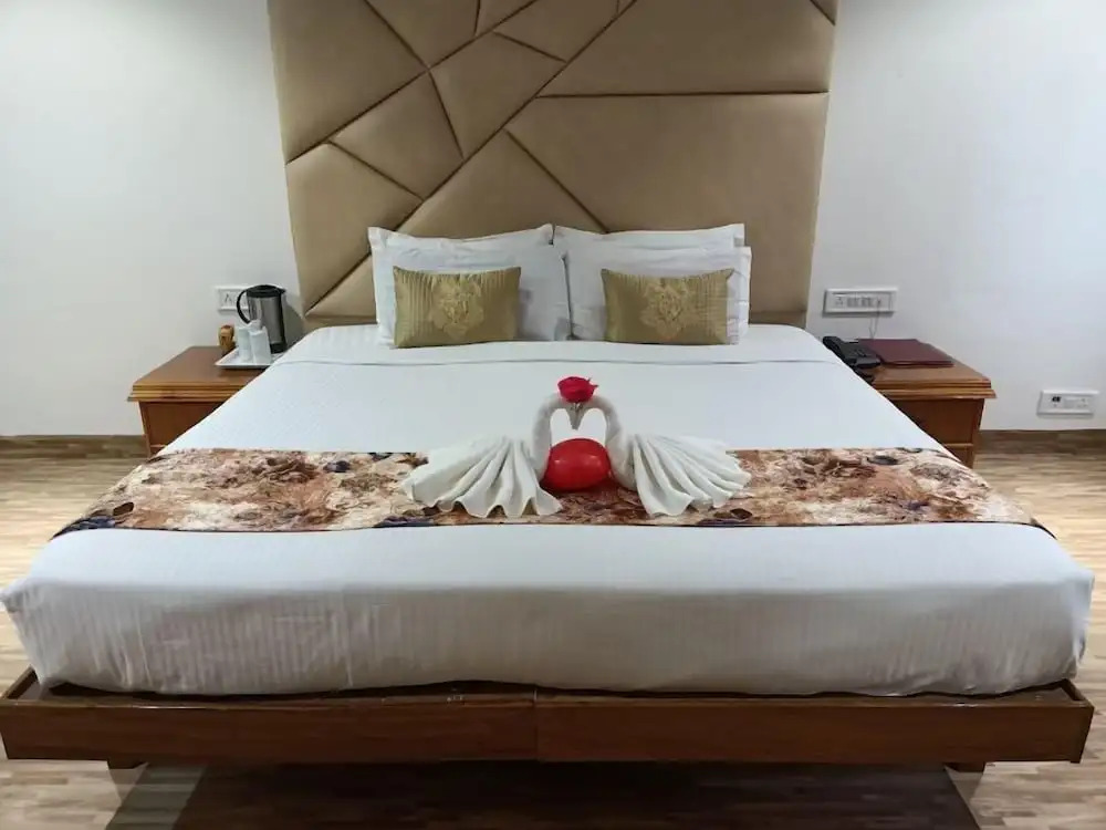 Hotel Grand Riviera