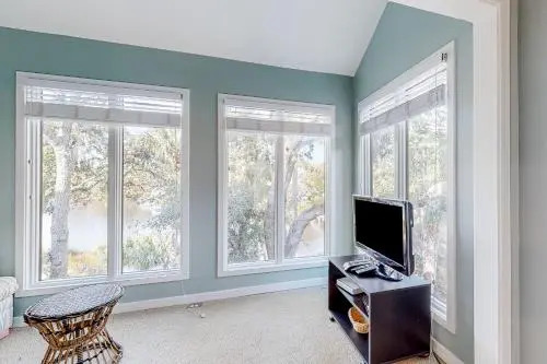 4371 Windswept Lakeside