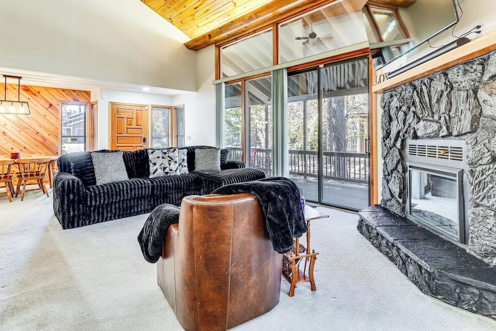 1 Mi to Golf Course: Wfh-friendly Pinetop Retreat