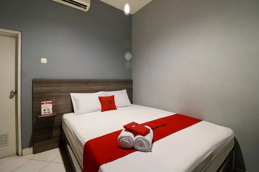 One 2 Residence