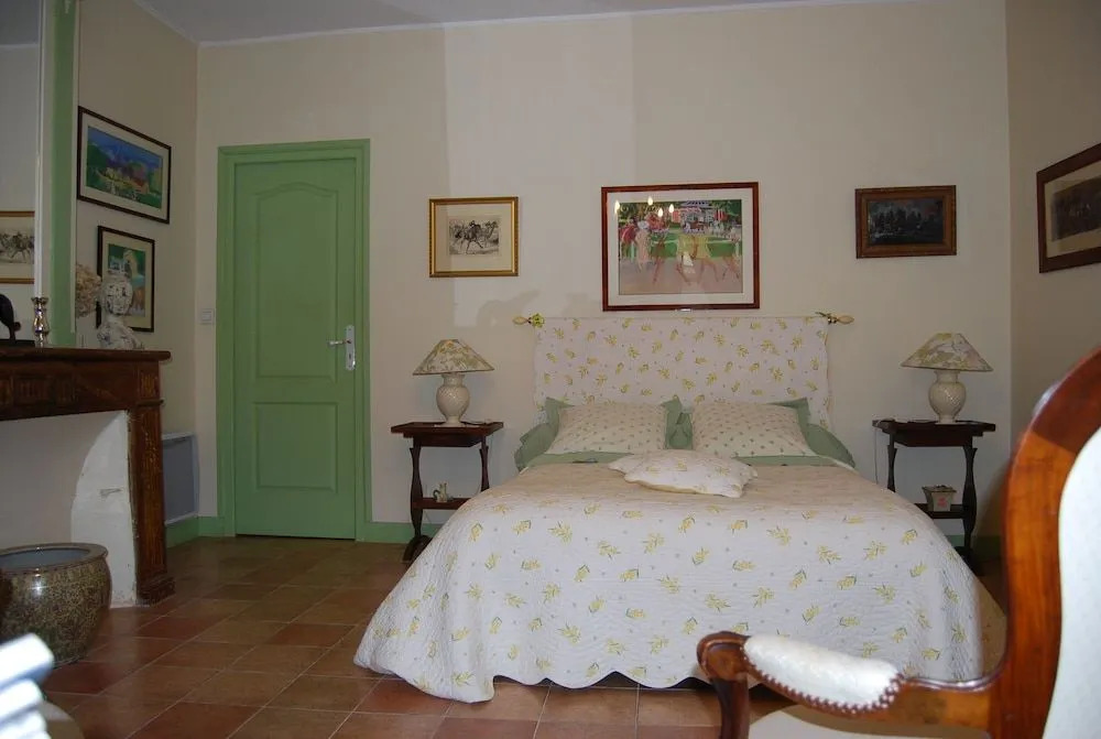 Les Chambres de LHorloge
