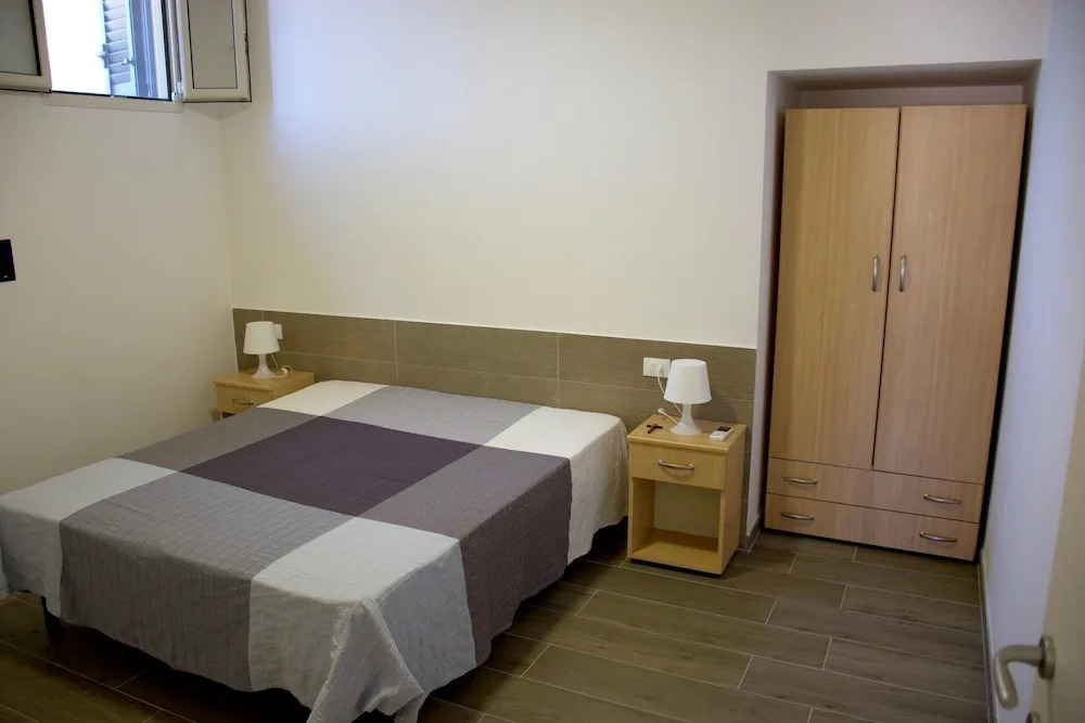 Apartment With one Bedroom in Vieste, With Furnished Garden - 700 m Fr