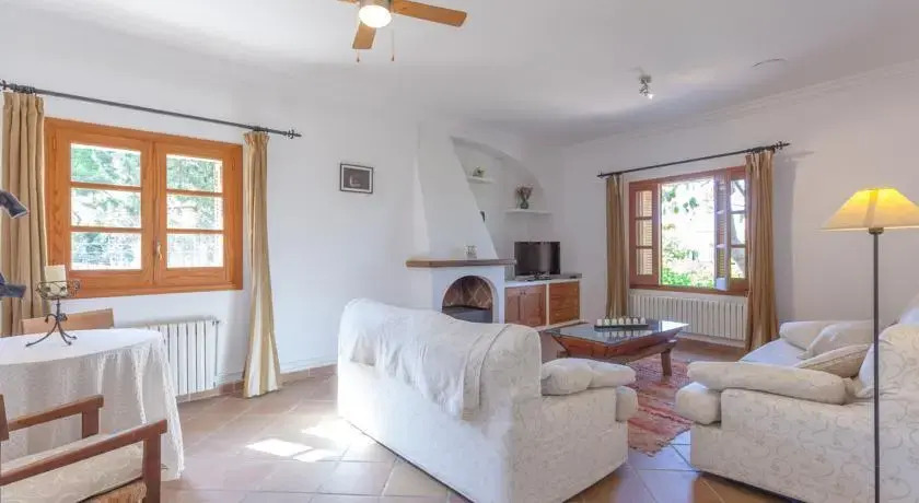 Villa Can Massienet by Slow Villas