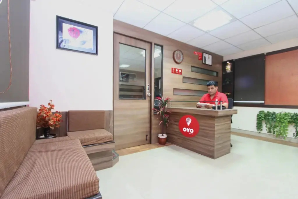 Green Paradise Luxury Suites by OYO Rooms