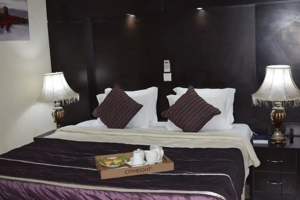 Kanem Suites