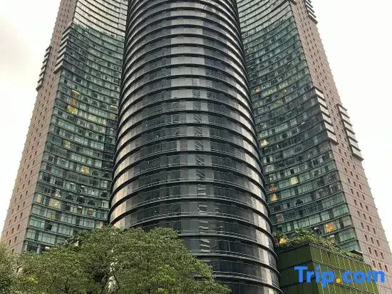 Sky Suites KLCC host by REST Corner Suites