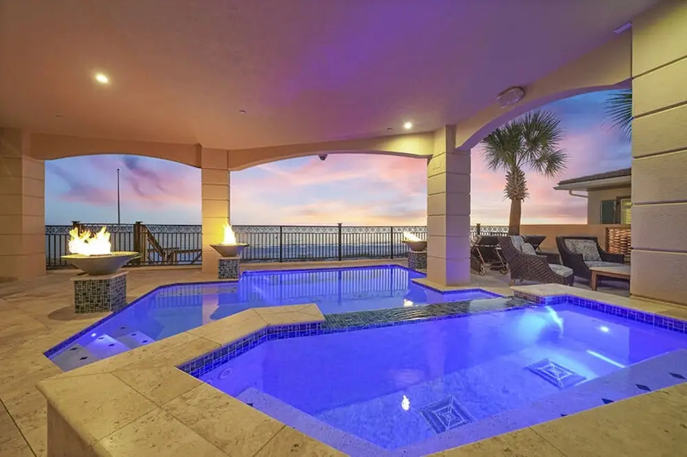 Palazzo del Mar by Five Star Properties