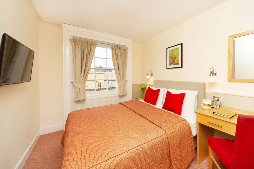 The Rodney Hotel