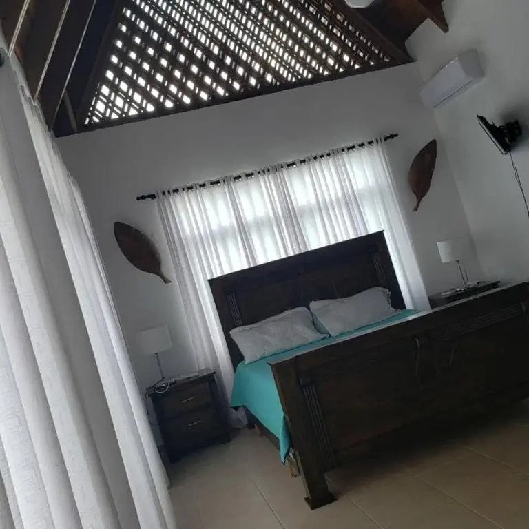 Villa For Parties And Meetings