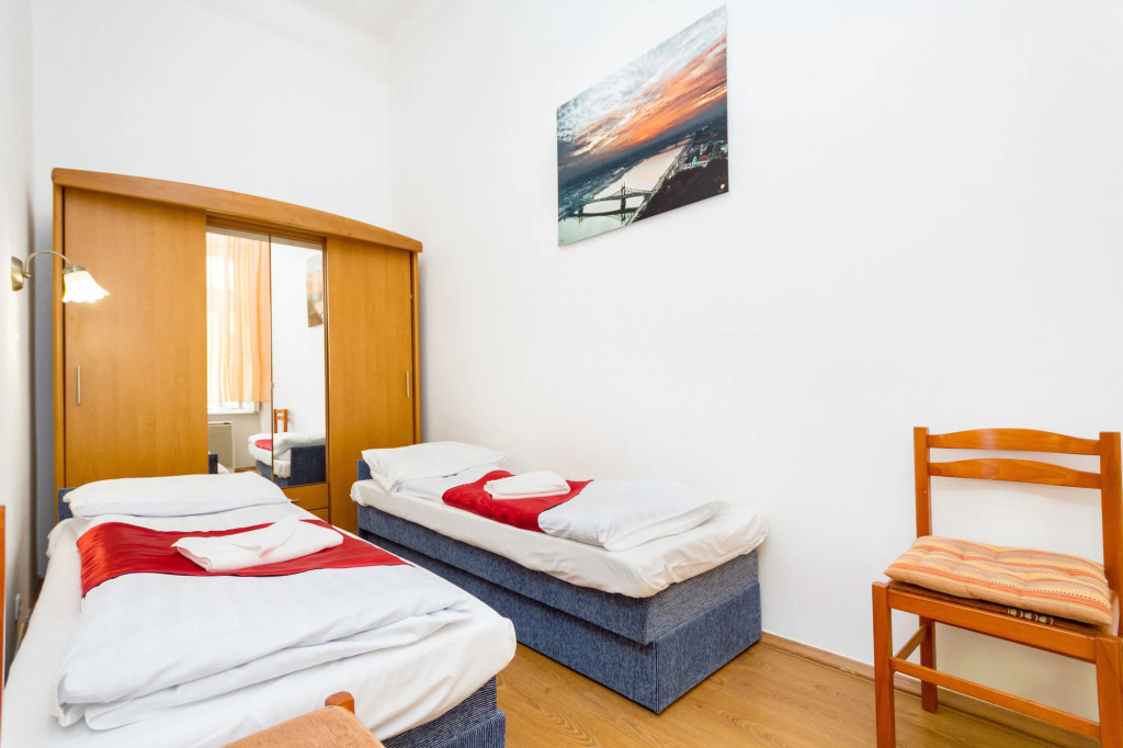 Opera Apartments