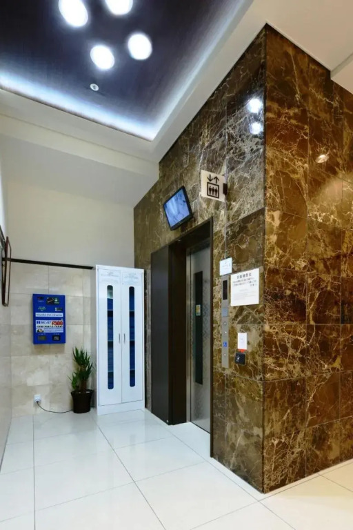 Toyoko Inn Kanazawa Kenrokuen Korimbo