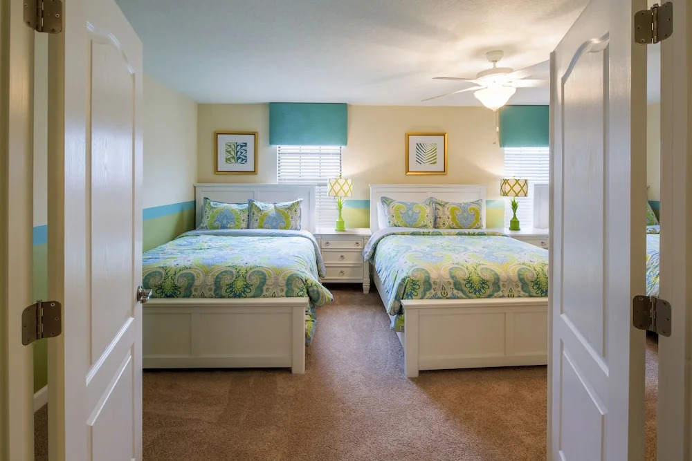 Disney Daze Villa - 5 bed Windsor Hills pool home