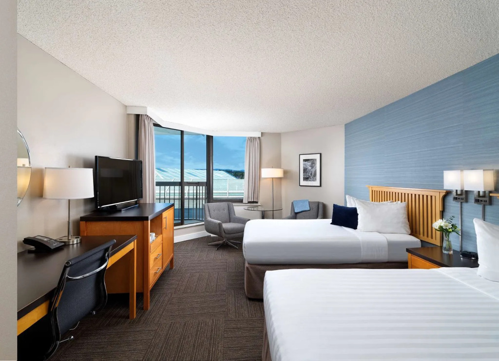 Inn at Laurel Point
