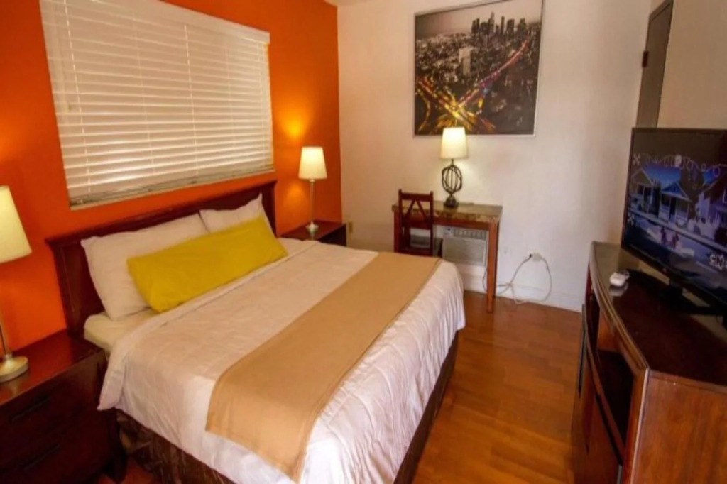Travelodge by Wyndham Miami Biscayne Bay