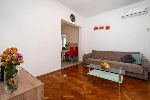 Apartment Eva