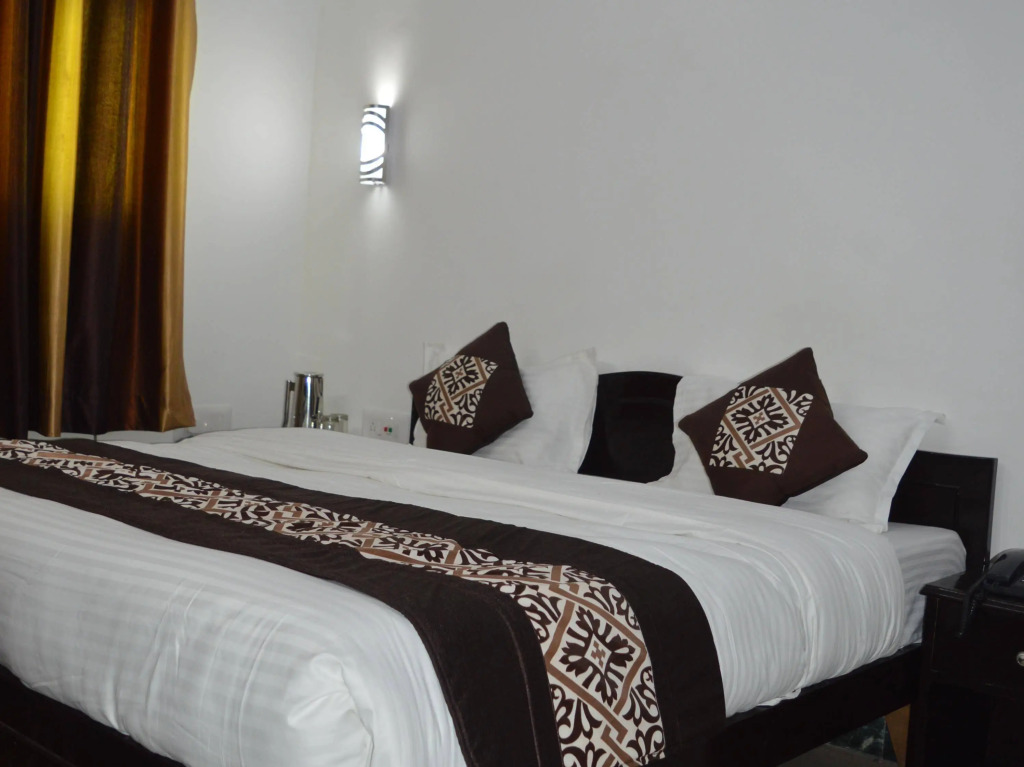 Hotel Priya