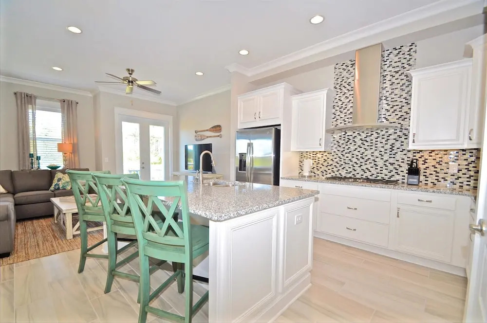 Gigi and Poppy's Beach House 3 Bedroom Holiday Home By Coastal Dreamin