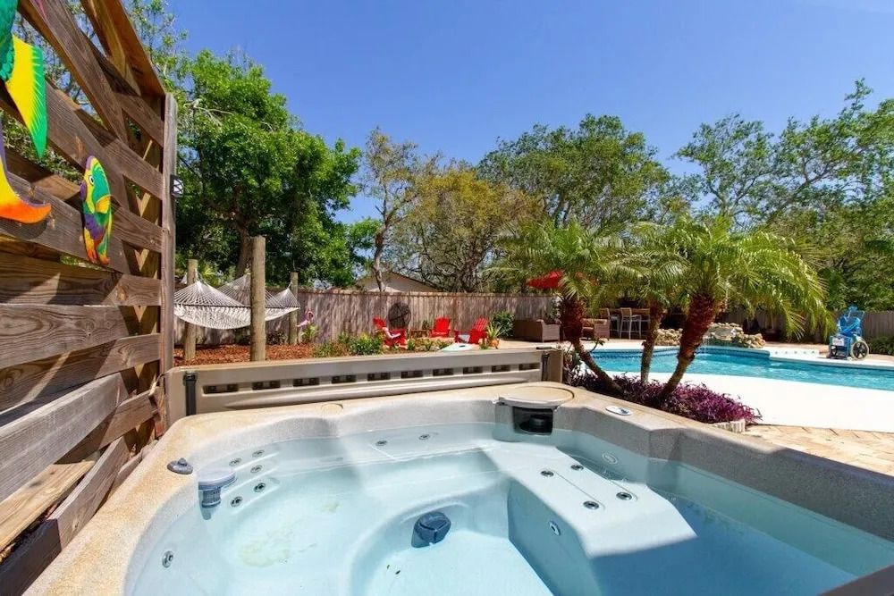 Island Oasis 5 Bedroom Home