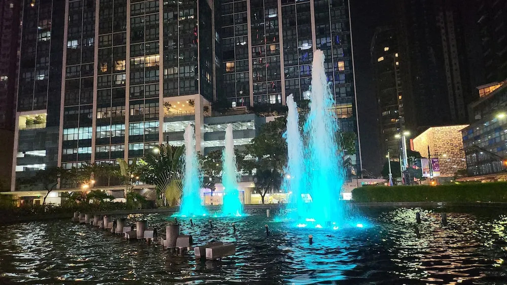Luxury Upscale Retreat in Uptown Bgc, Metro Manila