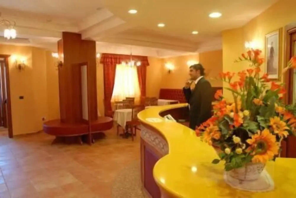 Hotel Duca Di Calabria