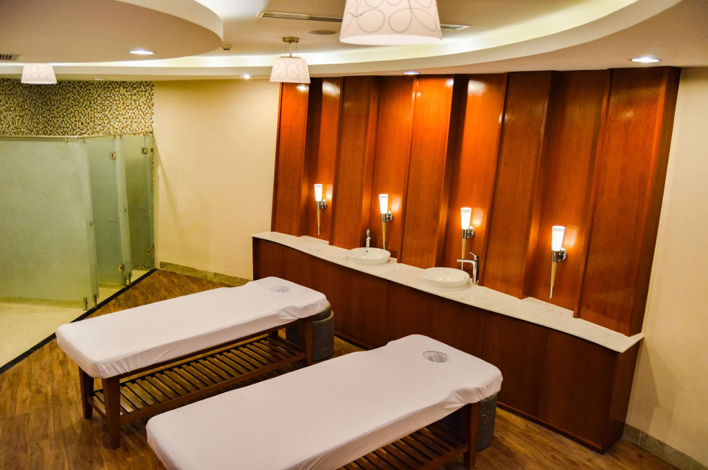 Swiss-Belresort Tuyen Lam