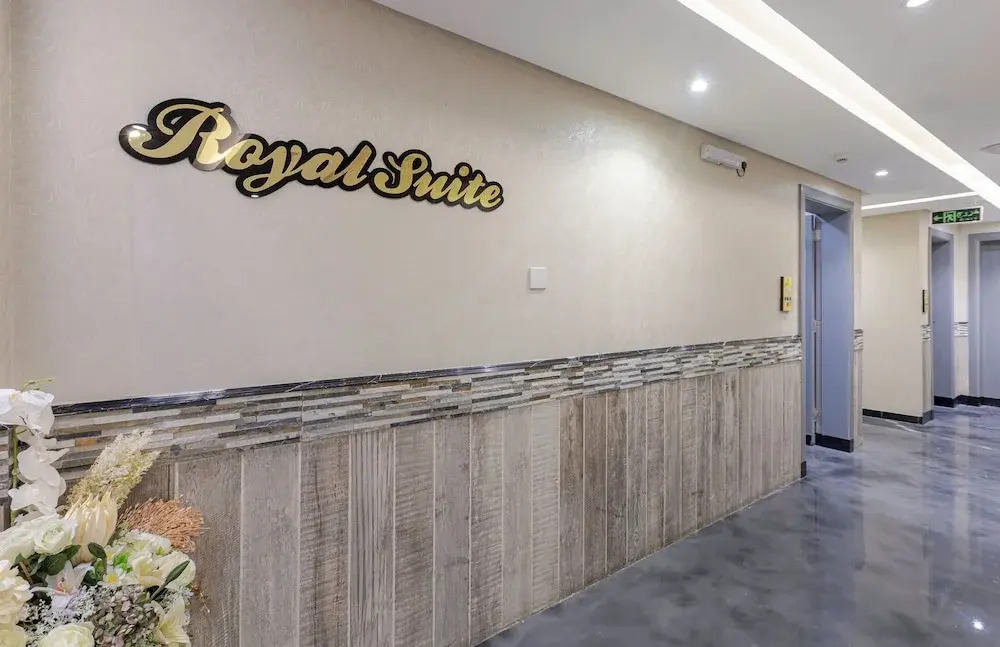 Dan  Hotel