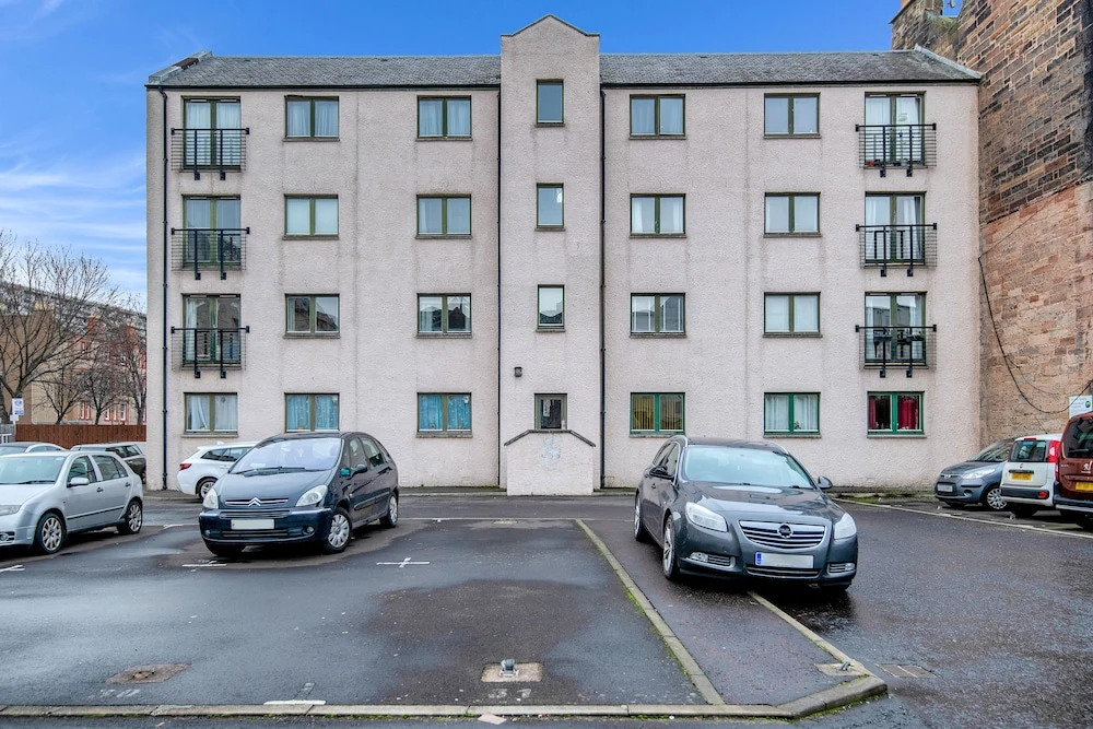 Tony Asga - Coady Apartment