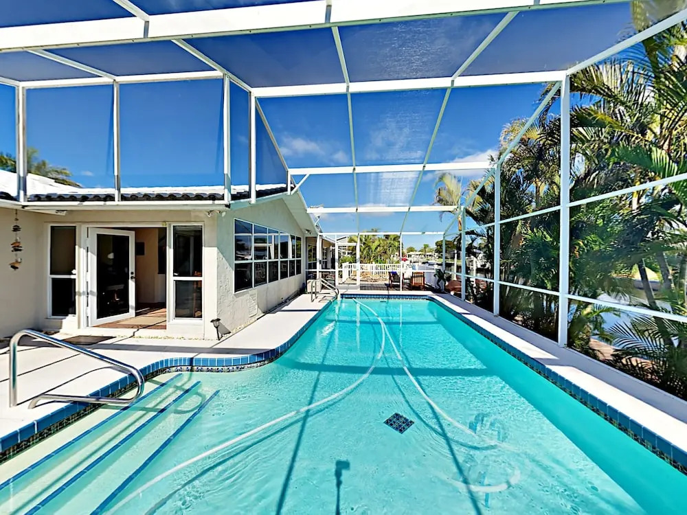 4527 Bimini Home 3 Bedrooms 2 Bathrooms Home