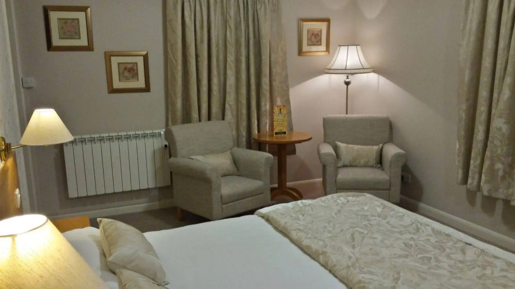 Sturdy`s Castle - Historic Coaching Inn near Blenheim Palace, Oxfordshire