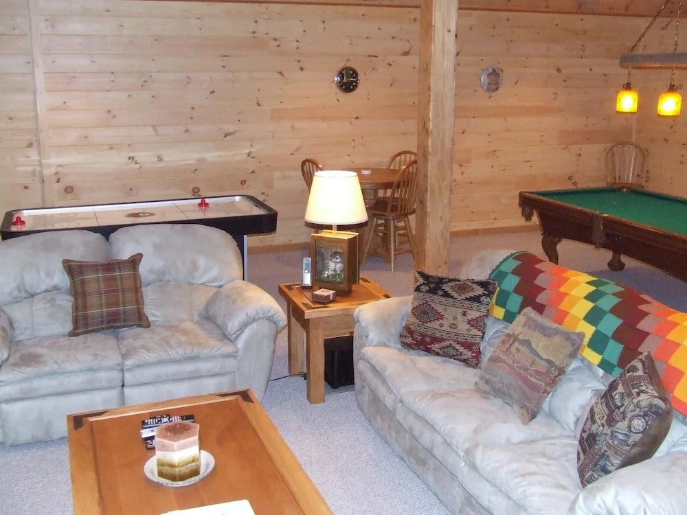 Cherokee Dream Nevaeh Cabin Rentals