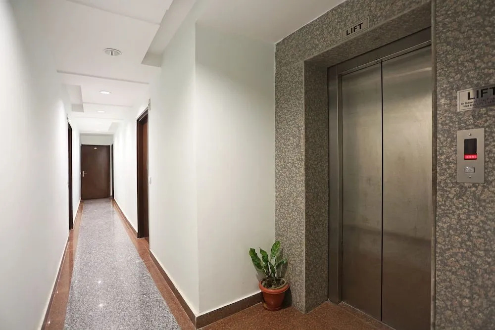 Flight Path Hotel by First Choice