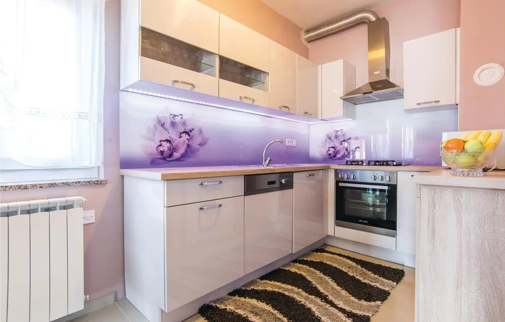 Stunning Home in Rovanjska With Wifi and 6 Bedrooms