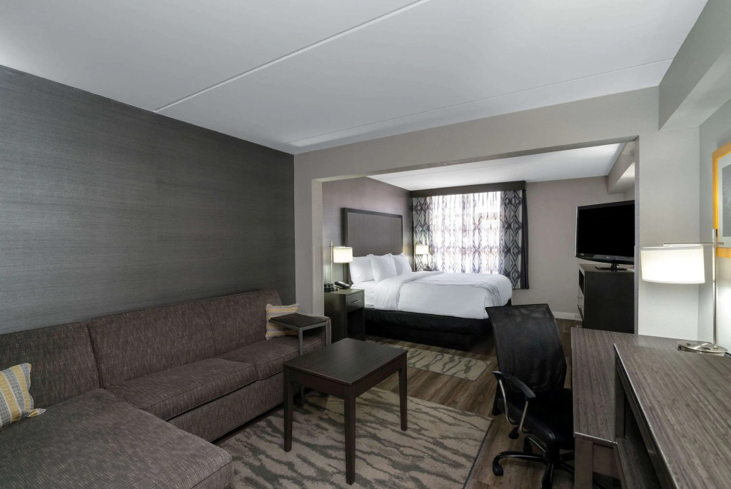 La Quinta by Wyndham Raleigh Downtown North