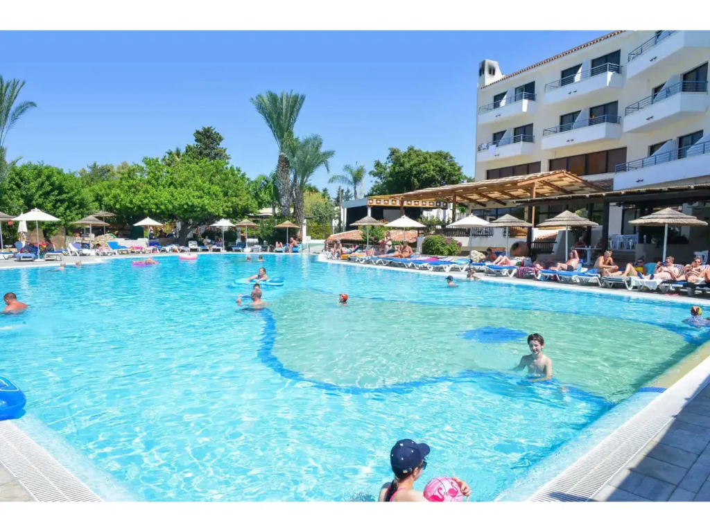 Resitour - Paphos Gardens