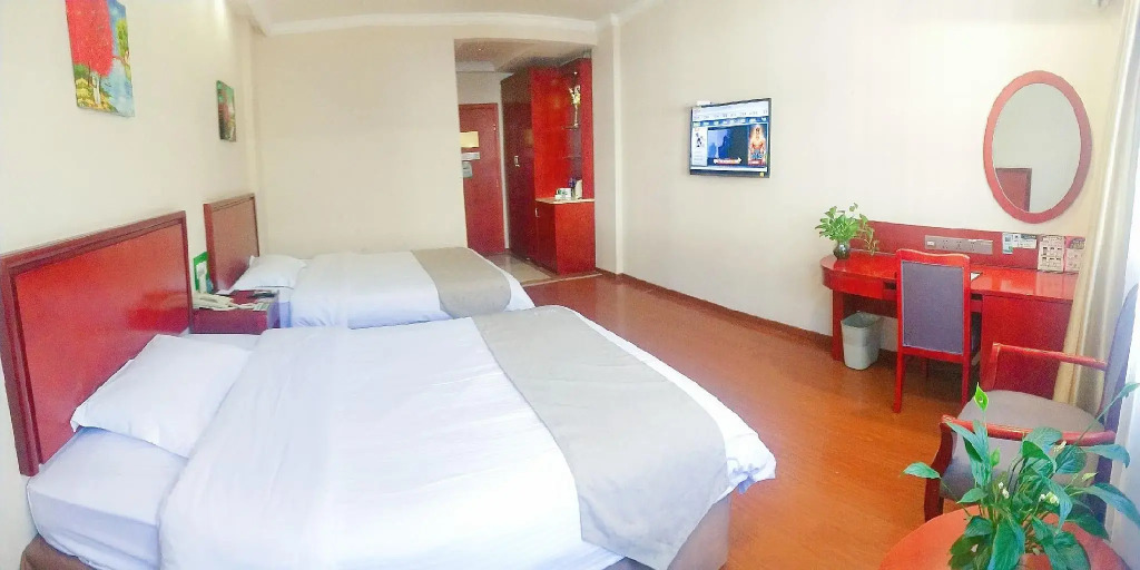 GreenTree Inn Changshu Fangta Park Pedestrian Street Business Hotel