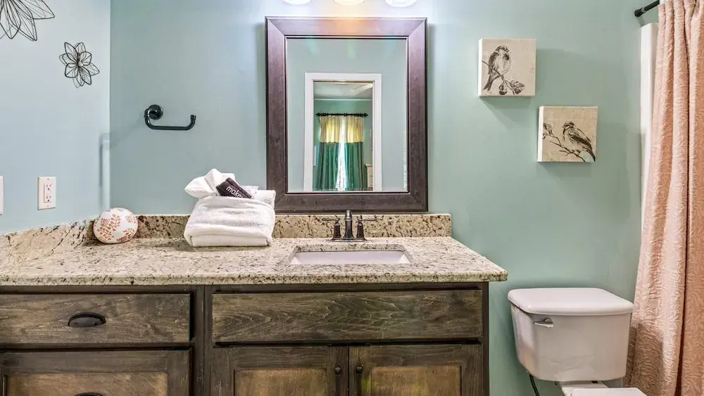 Southern Charm by Southern Vacation Rentals